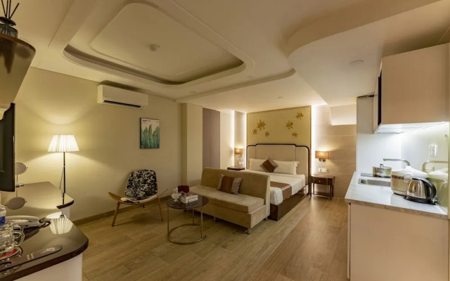 Golden Tree Hotel & Apartment