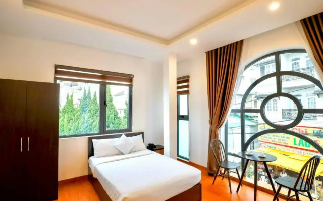 TTR Midtown View Hotel