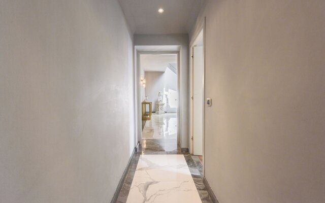 Regina House by Mmega