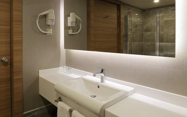 Cam Thermal Resort Spa Convention Center