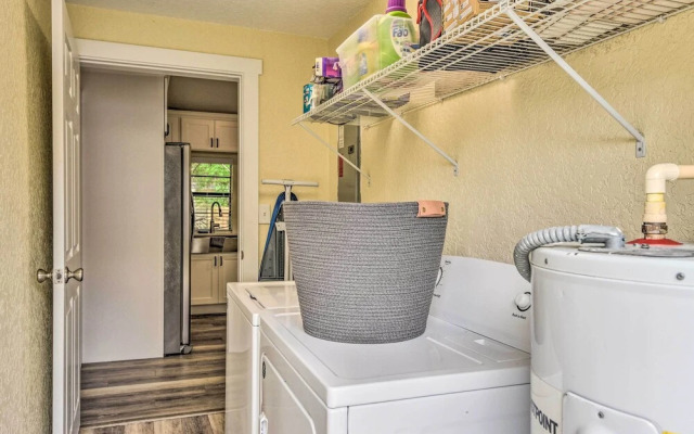 Family Home: Walk to Downtown & Stetson Univ!