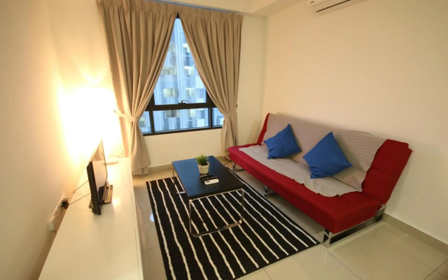 Afham Apartment @ Solstice