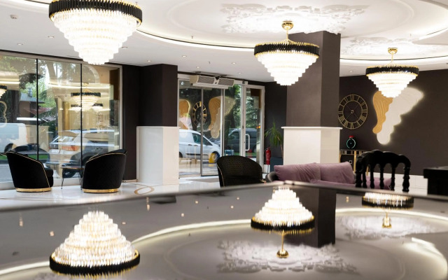 Golden Pars Hotel