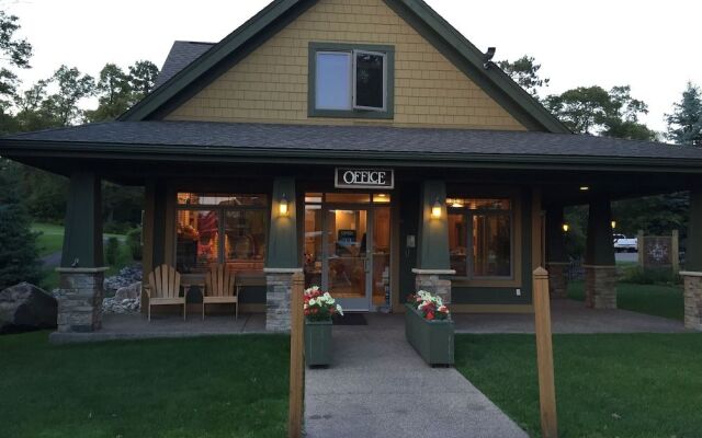 Kavanaugh's Sylvan Lake Resort