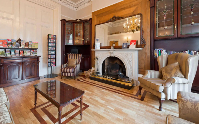 Roxford Lodge Hotel