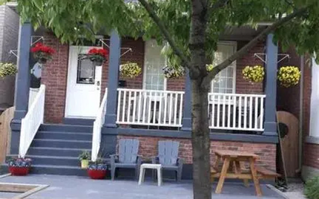 Village at York U