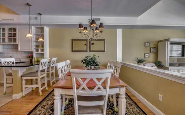 Hemingways By the Sea