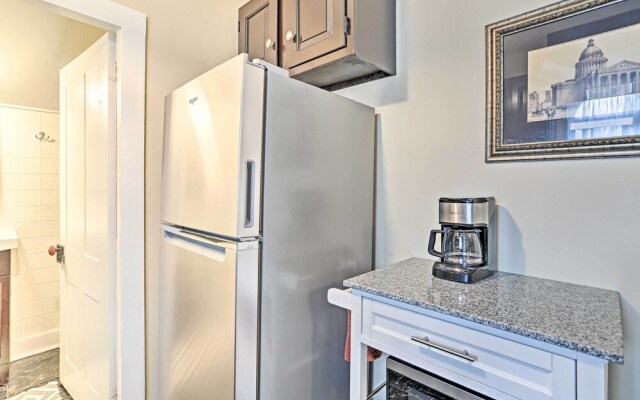 Pet-friendly Apt in 1850's Victorian Mansion!