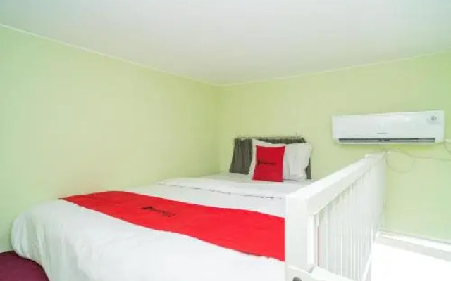 RedDoorz near Suncity Mall Sidoarjo