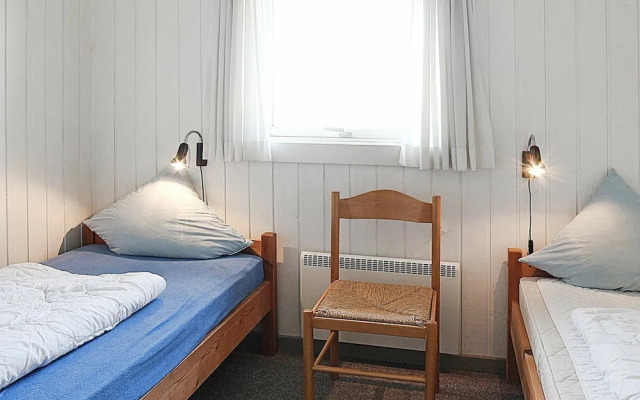 Restful Holiday Home With Indoor Pool in Hvide Sande - фото 4