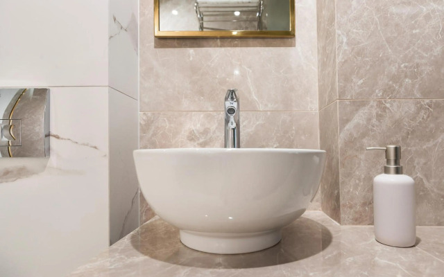 Xclusive Athens Suites