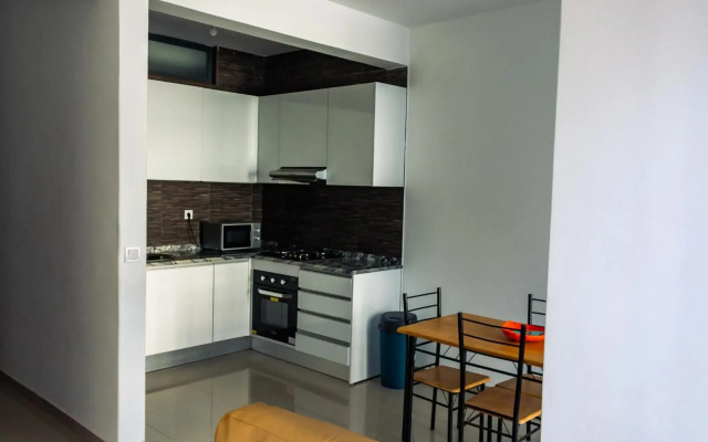 Modern Apartment with AC / Apartamento Moderno com AC
