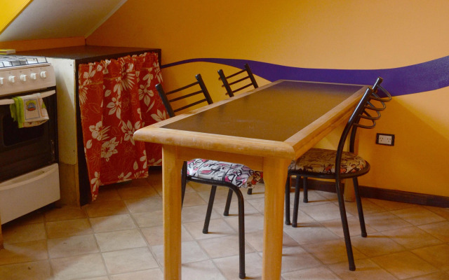 The House Hostel Resto & Bar Bariloche