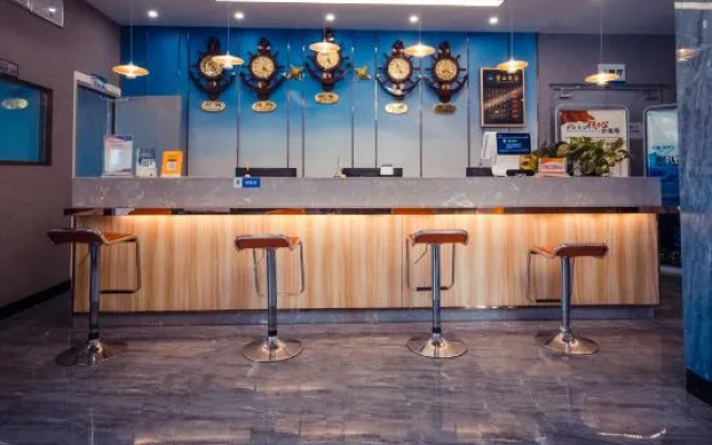 Karamay snow mountain Meiju Hotel