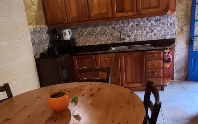Ta lucia farmhouse with private pool and BBQ