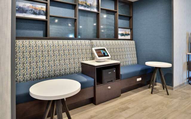 Hampton Inn Cedar Falls Downtown