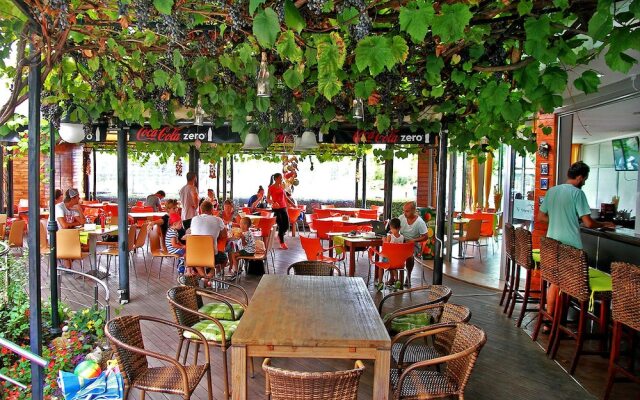 Favorit Aparthotel