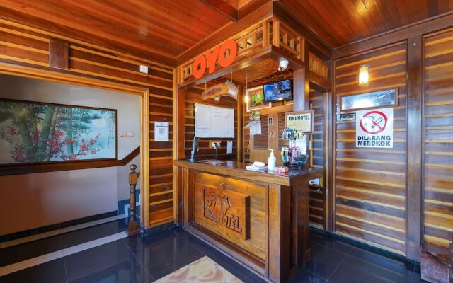 Fins Hotel by OYO Rooms