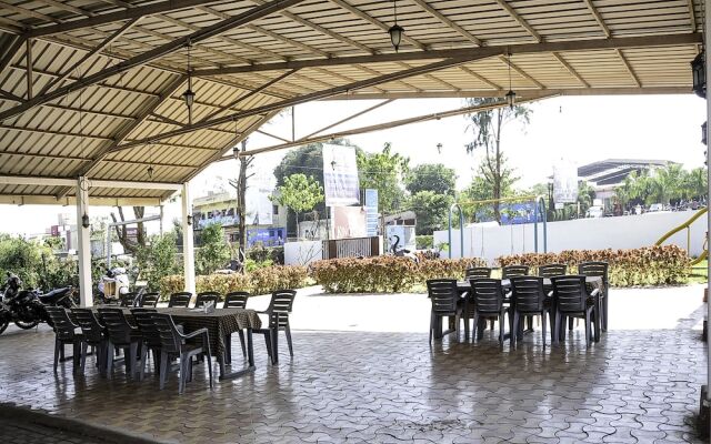 OYO 27785 The Cloud Hotel And Resorts