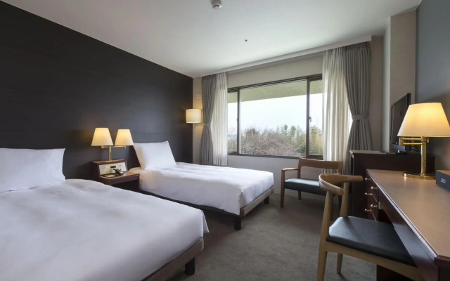 Hilltop Resort Fukuoka