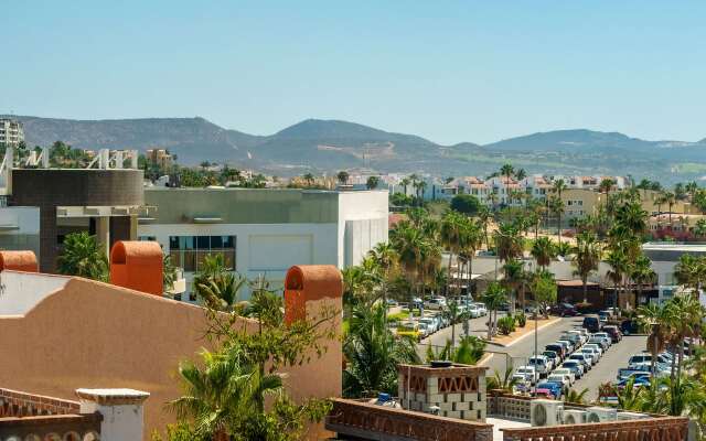 Hyatt Place Los Cabos