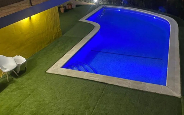 Private Villa. Near of the Beach