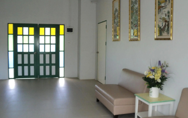 Makmai Villa