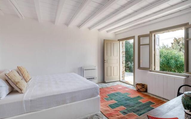 Villa Thalia - 4 BDRM - Mykonos Town in 200m - MG Villas