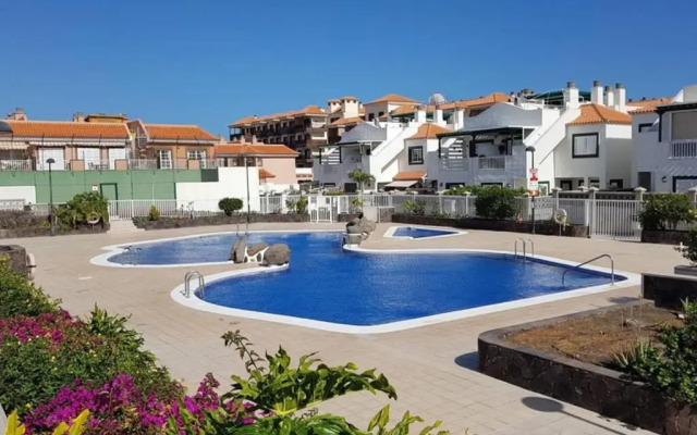 Private apartment with roof terrace
