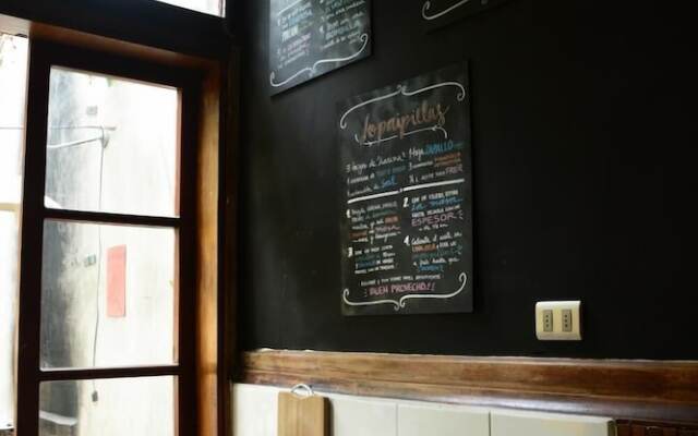 Escarabajo Hostel - Adults only
