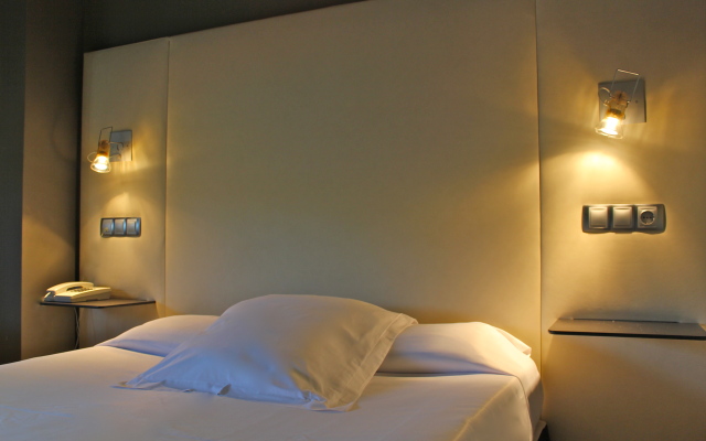 Hotel Almirante