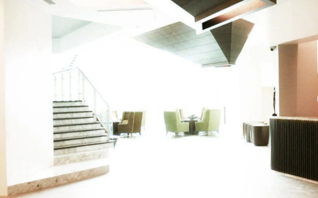 Wyne Hotel