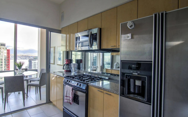 The Residence Club Vancouver