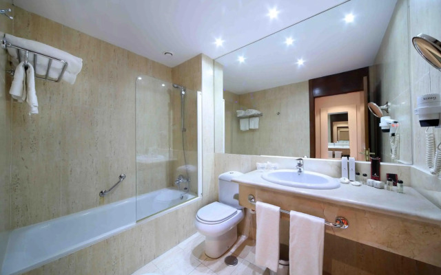 Amura Alcobendas Hotel