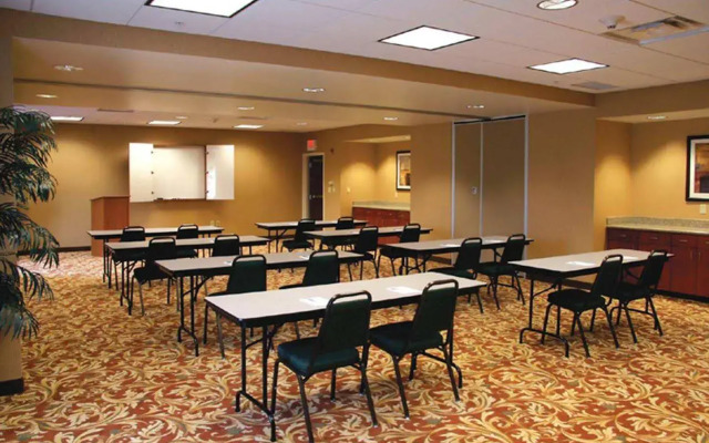 Hampton Inn & Suites Blairsville