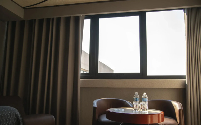 Hotel Oslo - In Mexico City (Benito Juarez)
