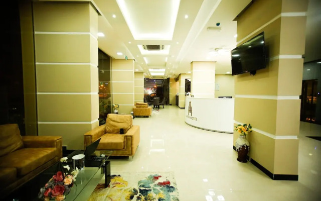 Alpha Suites Hotel