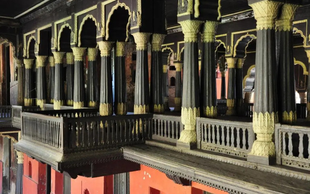 Olive Zip Richmond Circle by Embassy Group