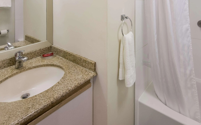 SureStay Hotel by Best Western North Vancouver Capilano