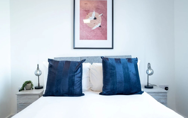 Penthouse Pboro High St Park Gym Cinema