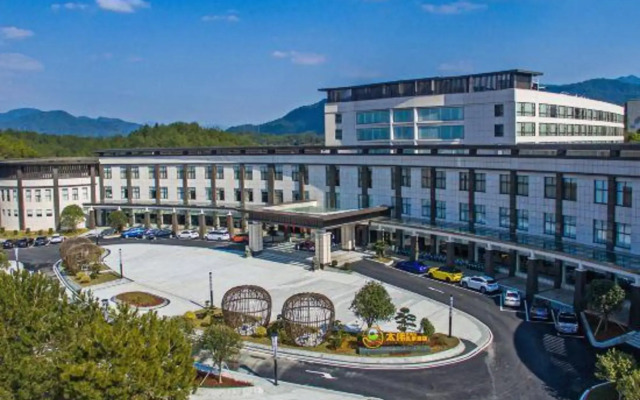 Wuyishan  Scenery Hotel
