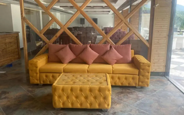 Snow White Resort & Spa