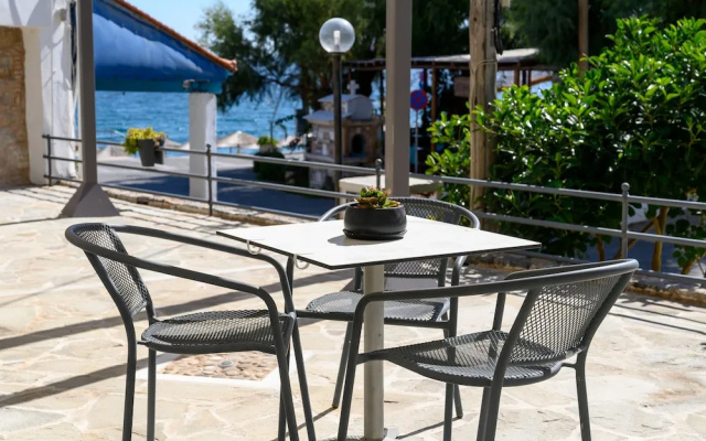Esperides Hotel