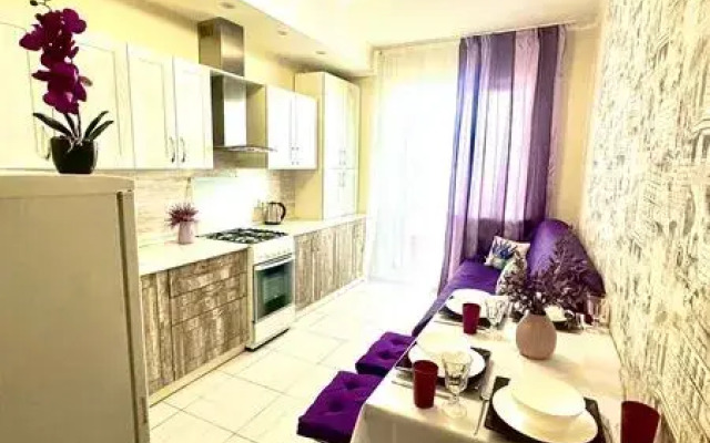 Like Home Apartments on the street. Gogolya 41