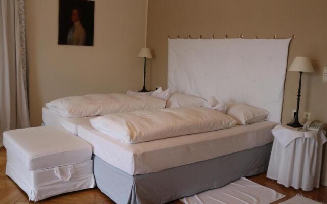 Hotel Seeschlößl Velden