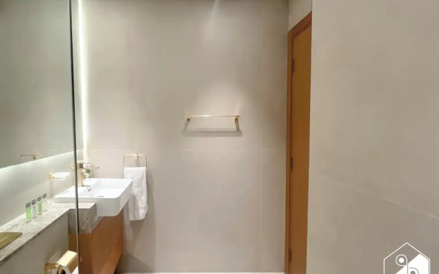 Bright & Modern1br Binghatti Amber JVC Dubai