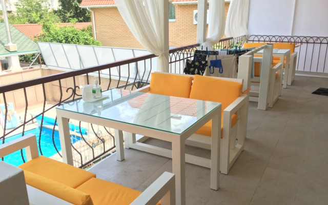 Guest House Semeynyy