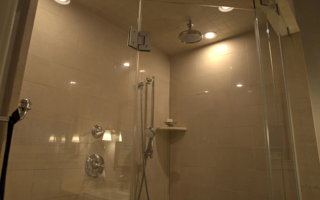 1715 on Rittenhouse, A Boutique Hotel