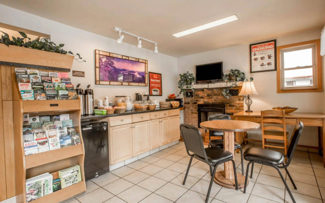 Rodeway Inn Lake Placid South