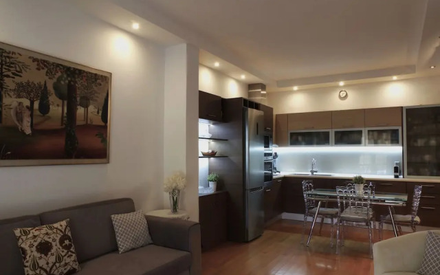 Violeta s Seaview Apartment in Piraeus